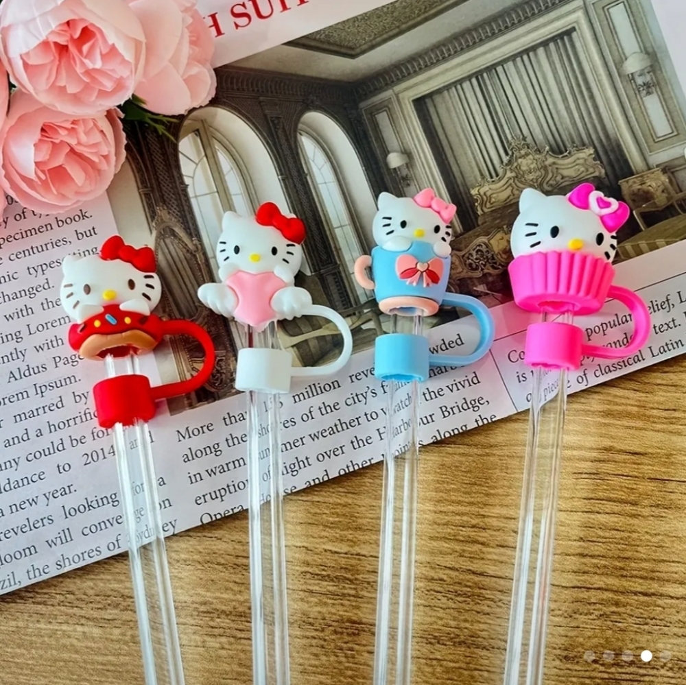 NEW Lot of 4 piece Hello Kitty Silicone Straw Covers Straw Toppers for Tumblers